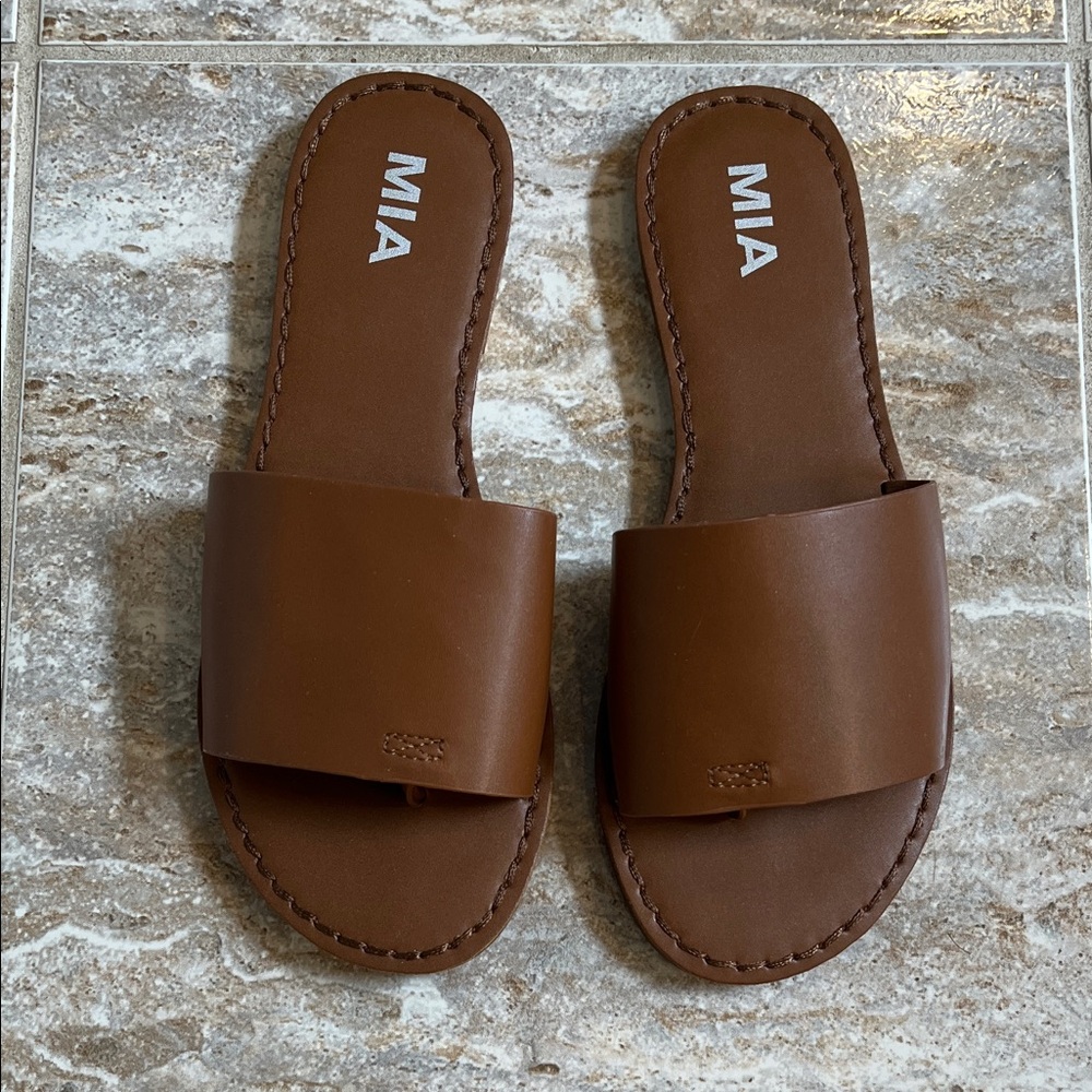 MIA Chestnut Slide Sandals